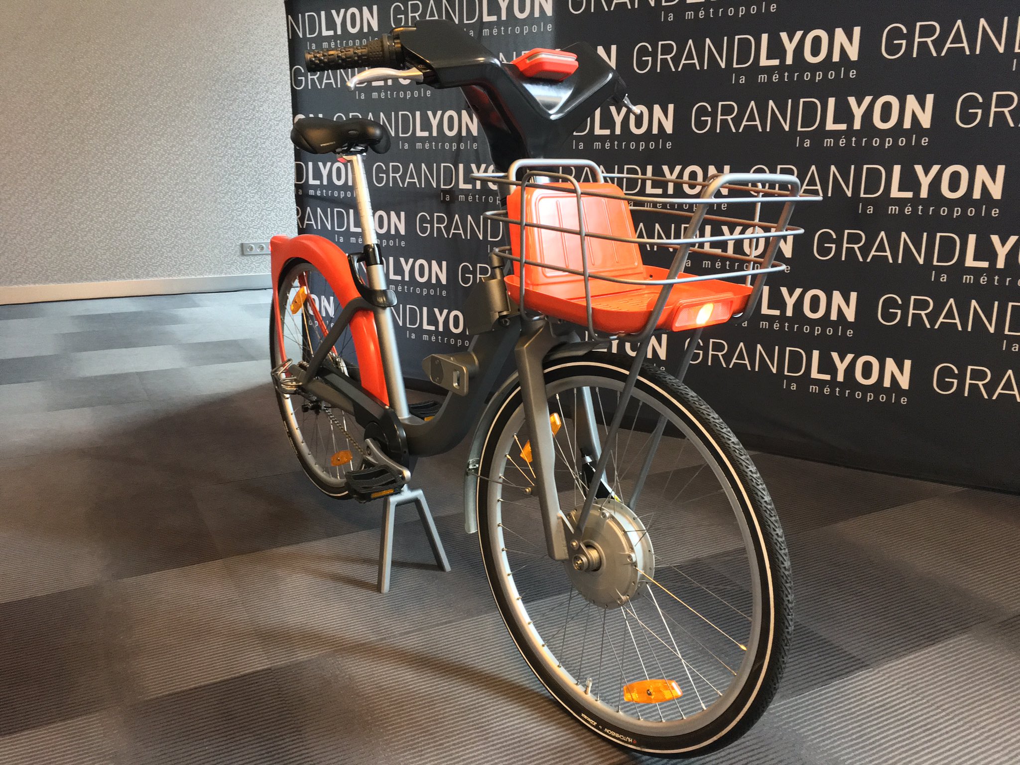 Renouvellement du contrat vélos en libre-service et mobilier d’affichage publicitaire avec JCDecaux