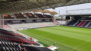 Agrément donné par la Ville de Lyon à la SASP LOU RUGBY en vue de la cession partielle des droits réels immobiliers tirés du bail emphytéotique